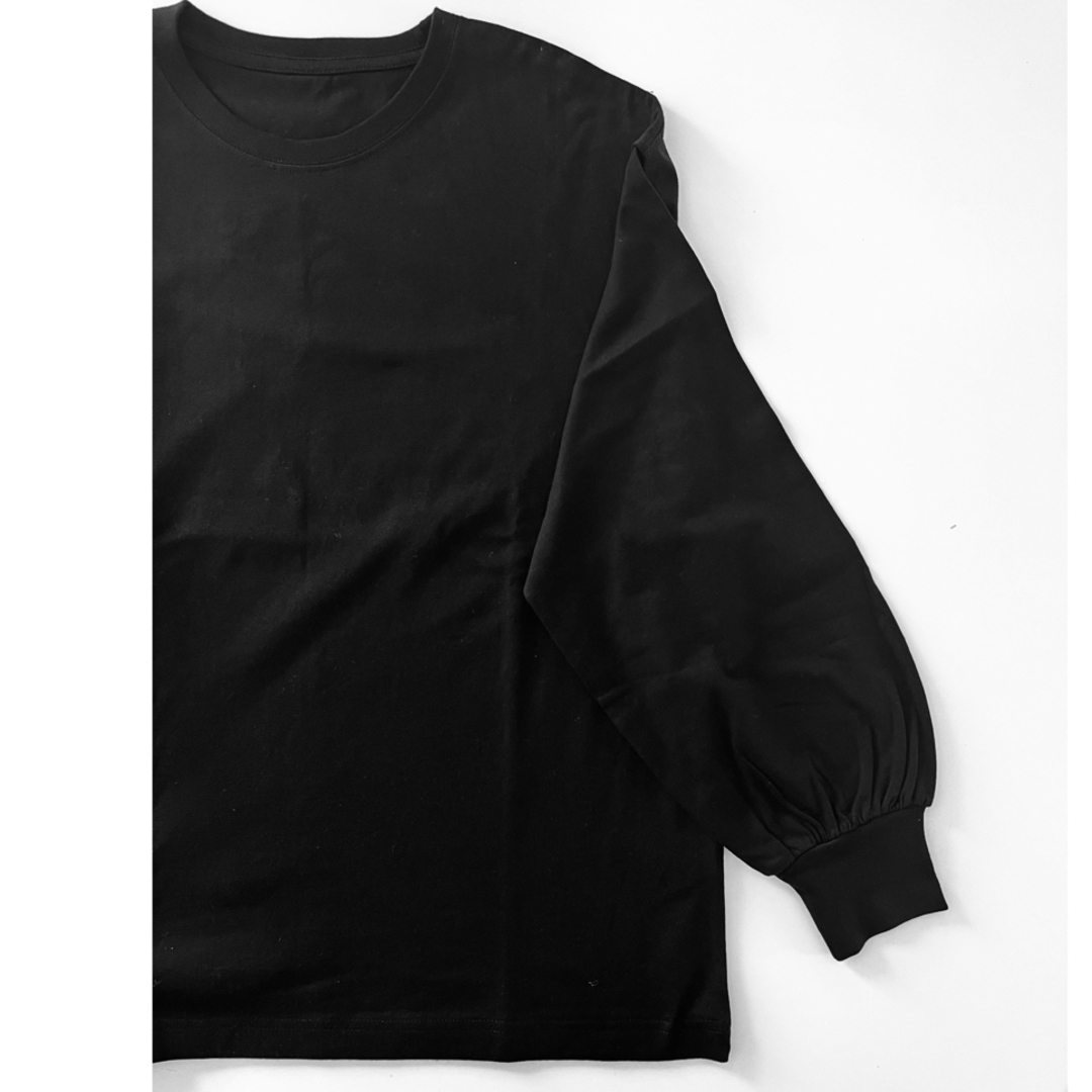 【新品未使用】ボリュームスリーブ オーバーサイズ カットソー レディースのトップス(Tシャツ(長袖/七分))の商品写真