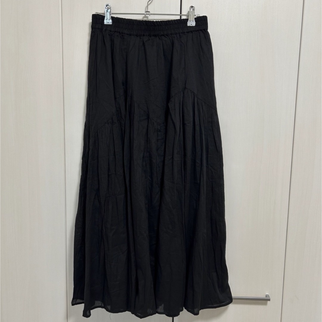 【新品】LaLa JUPITER   フレアスカート　ブラック レディースのスカート(ロングスカート)の商品写真