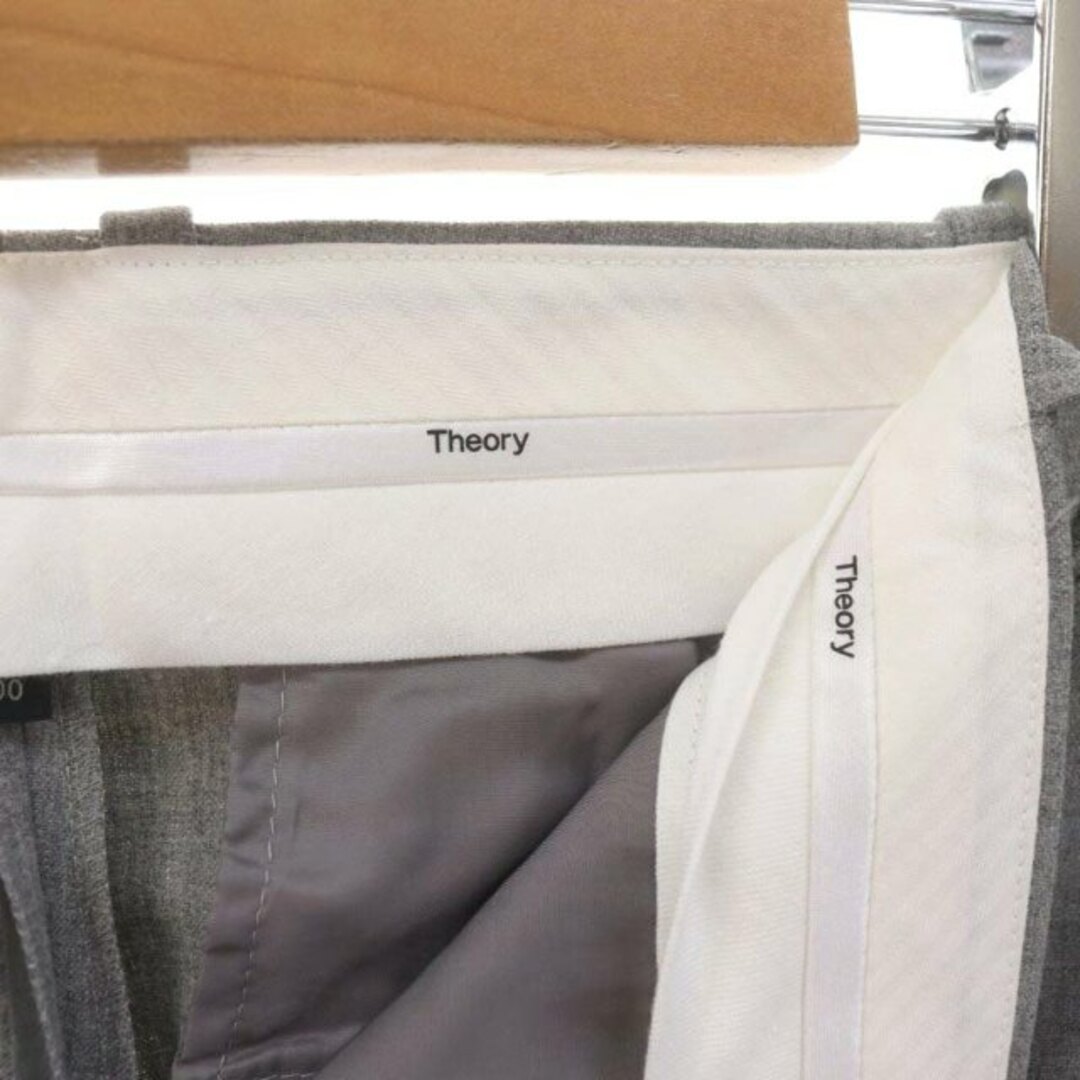 theory(セオリー)のセオリー クロップド テーパードパンツ ボトムス ジップフライ XS グレー レディースのパンツ(その他)の商品写真