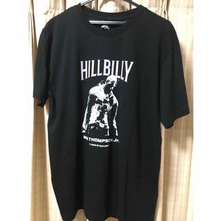 新品　デッドバイデイライト  ヒルビリ　Tシャツ　缶バッチ付き　3L  半袖(Tシャツ/カットソー(半袖/袖なし))