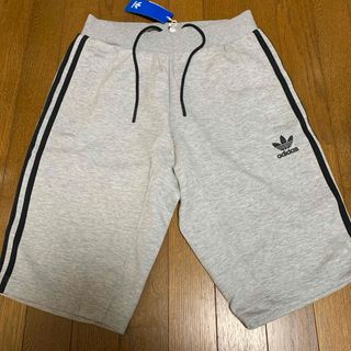 オリジナルス(Originals（adidas）)の新品未使用タグ付 adidas Originals ハーフパンツ L(ショートパンツ)