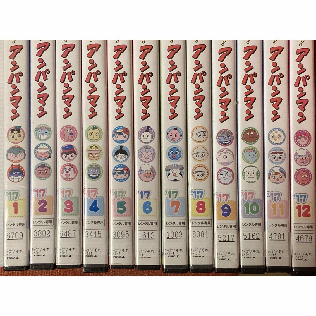 1点限り☆ 2017年シリーズ♪ それいけ!アンパンマンDVD全 1点限り☆ 2017年シリーズ♪ それいけ!アンパンマンDVD全
