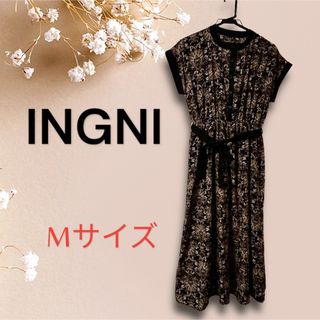 【新品に近い】INGNI★総柄ワンピース