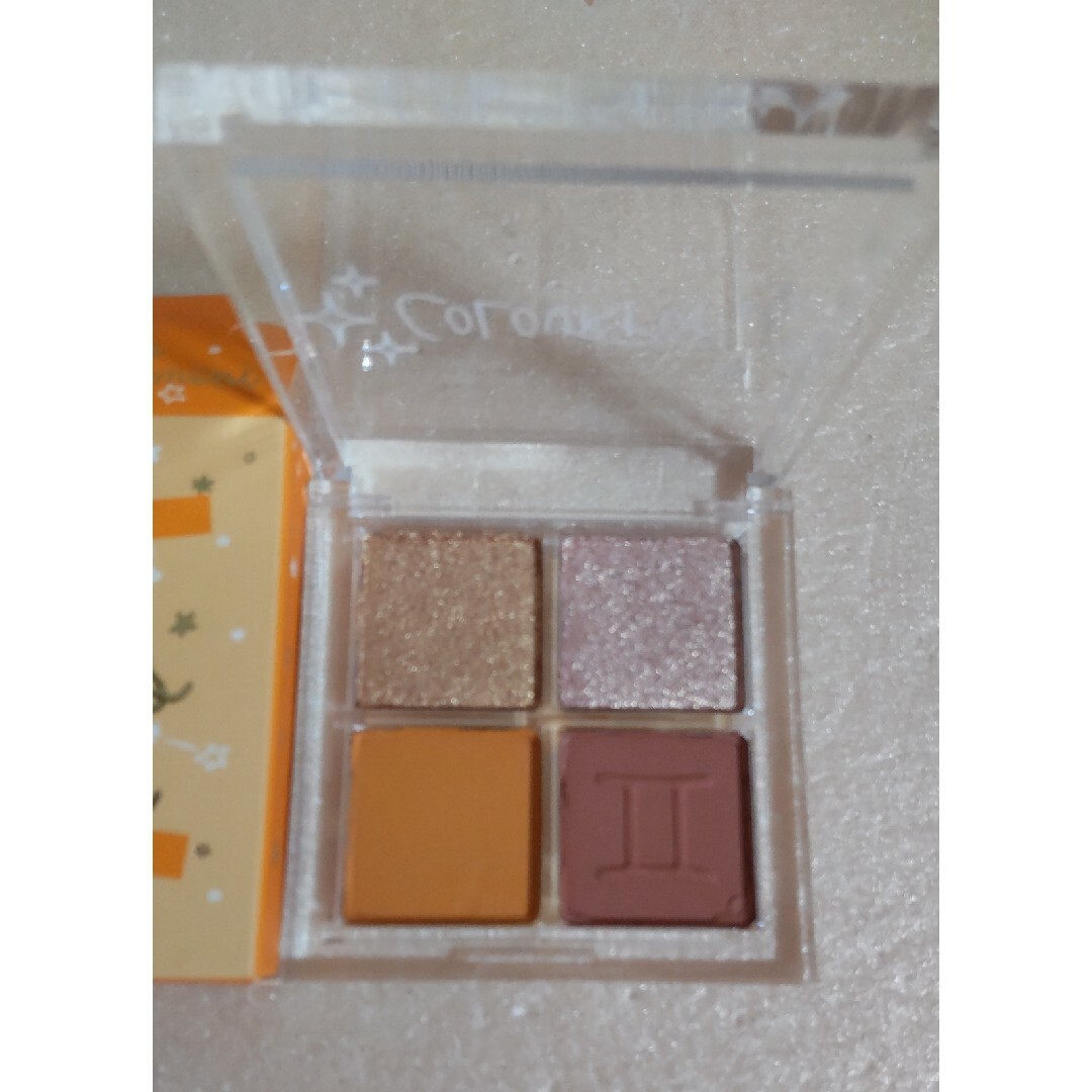 colourpop(カラーポップ)の【未使用※】カラーポップ　プレスドパウダーパレット双子座Semi Preciou コスメ/美容のベースメイク/化粧品(アイシャドウ)の商品写真