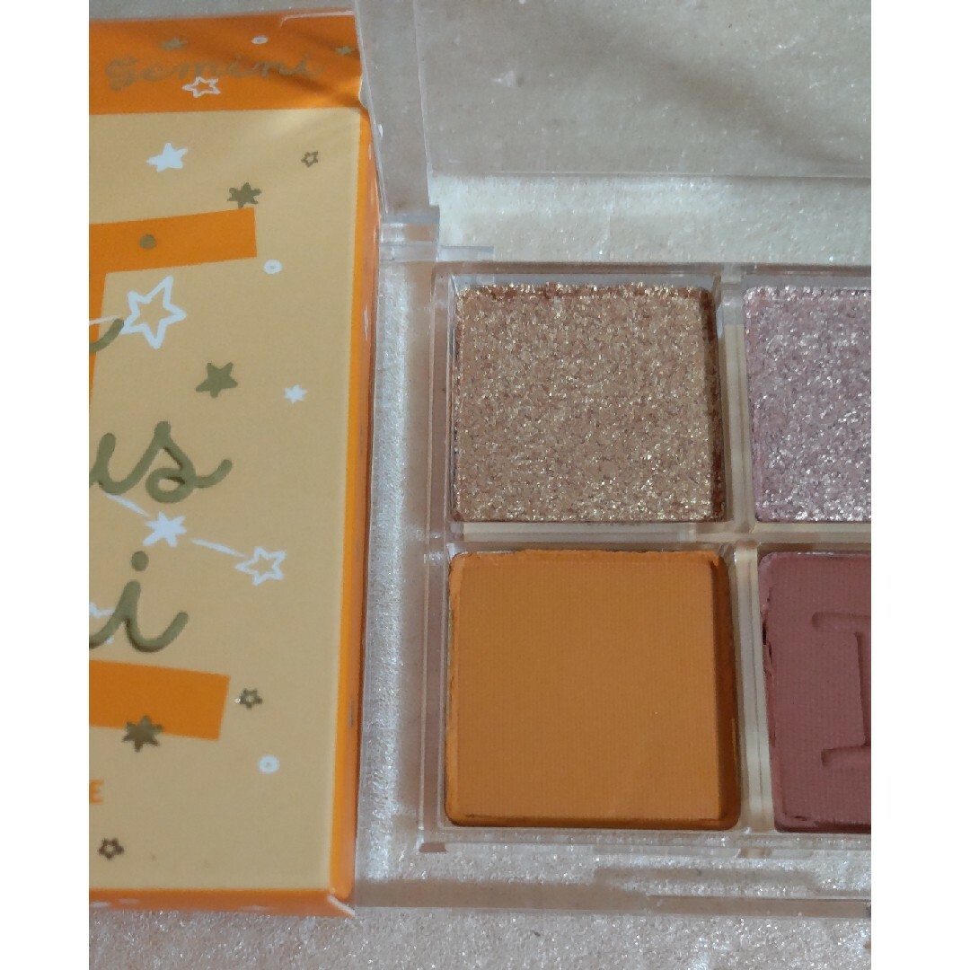 colourpop(カラーポップ)の【未使用※】カラーポップ　プレスドパウダーパレット双子座Semi Preciou コスメ/美容のベースメイク/化粧品(アイシャドウ)の商品写真