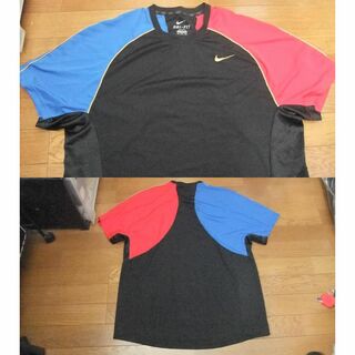 ナイキ(NIKE)のナイキ nike クレイジーカラー ドライ Tシャツ 黒赤青 XXL 黒赤青(Tシャツ/カットソー(半袖/袖なし))