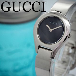 グッチ(Gucci)の136 【美品】 GUCCI グッチ レディース腕時計 シルバー ブラック(腕時計)