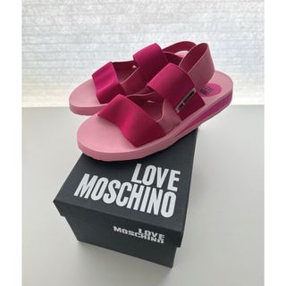 モスキーノ(MOSCHINO)の【新品】MOSCHINO モスキーノ  サンダル ピンク　37(サンダル)