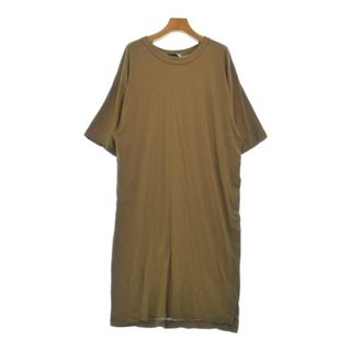 エイトン(ATON)のATON エイトン Tシャツ・カットソー 2(M位) 茶 【古着】【中古】(カットソー(半袖/袖なし))