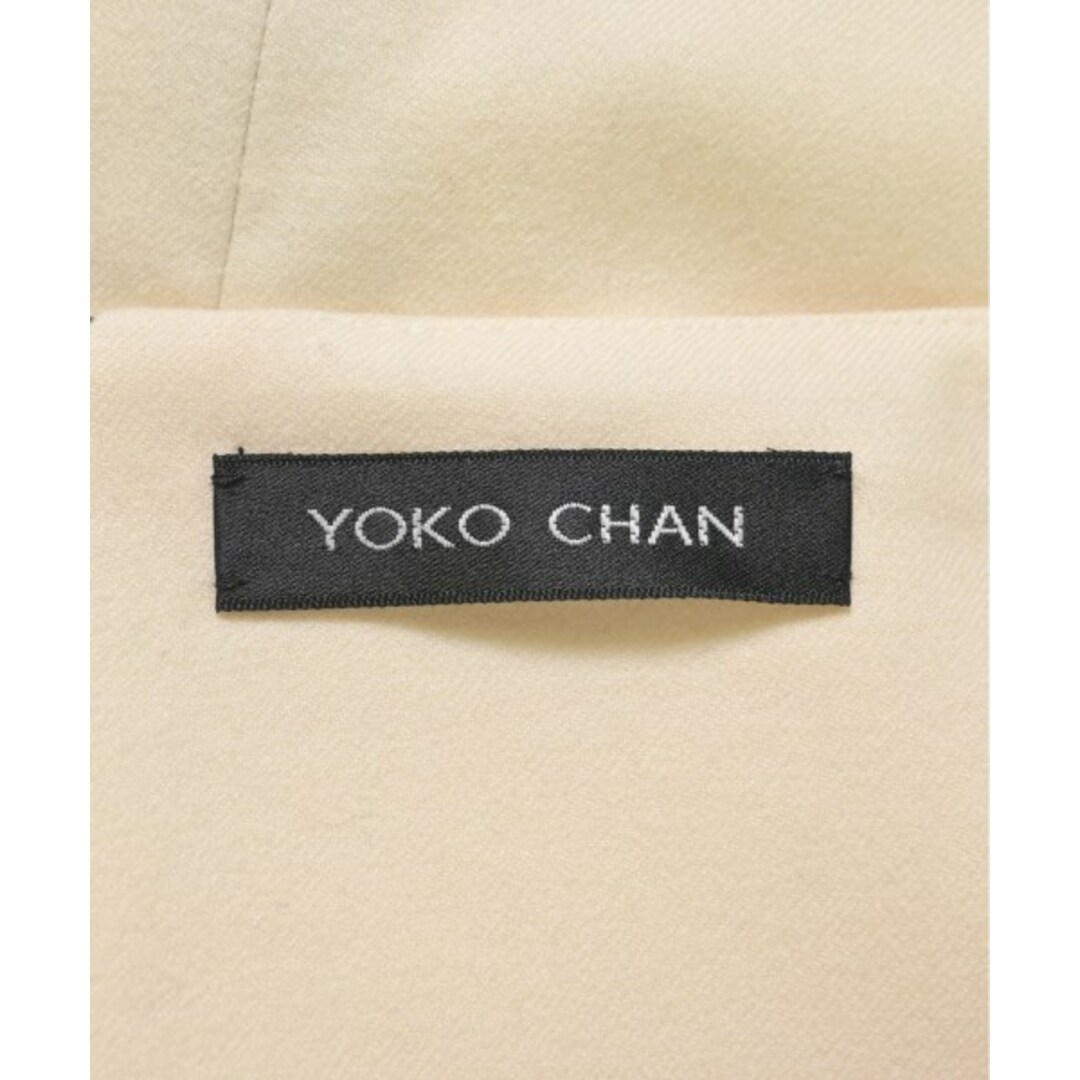 YOKO CHAN(ヨーコチャン)のYOKO CHAN ヨーコチャン ワンピース 36(S位) アイボリー 【古着】【中古】 レディースのワンピース(ひざ丈ワンピース)の商品写真