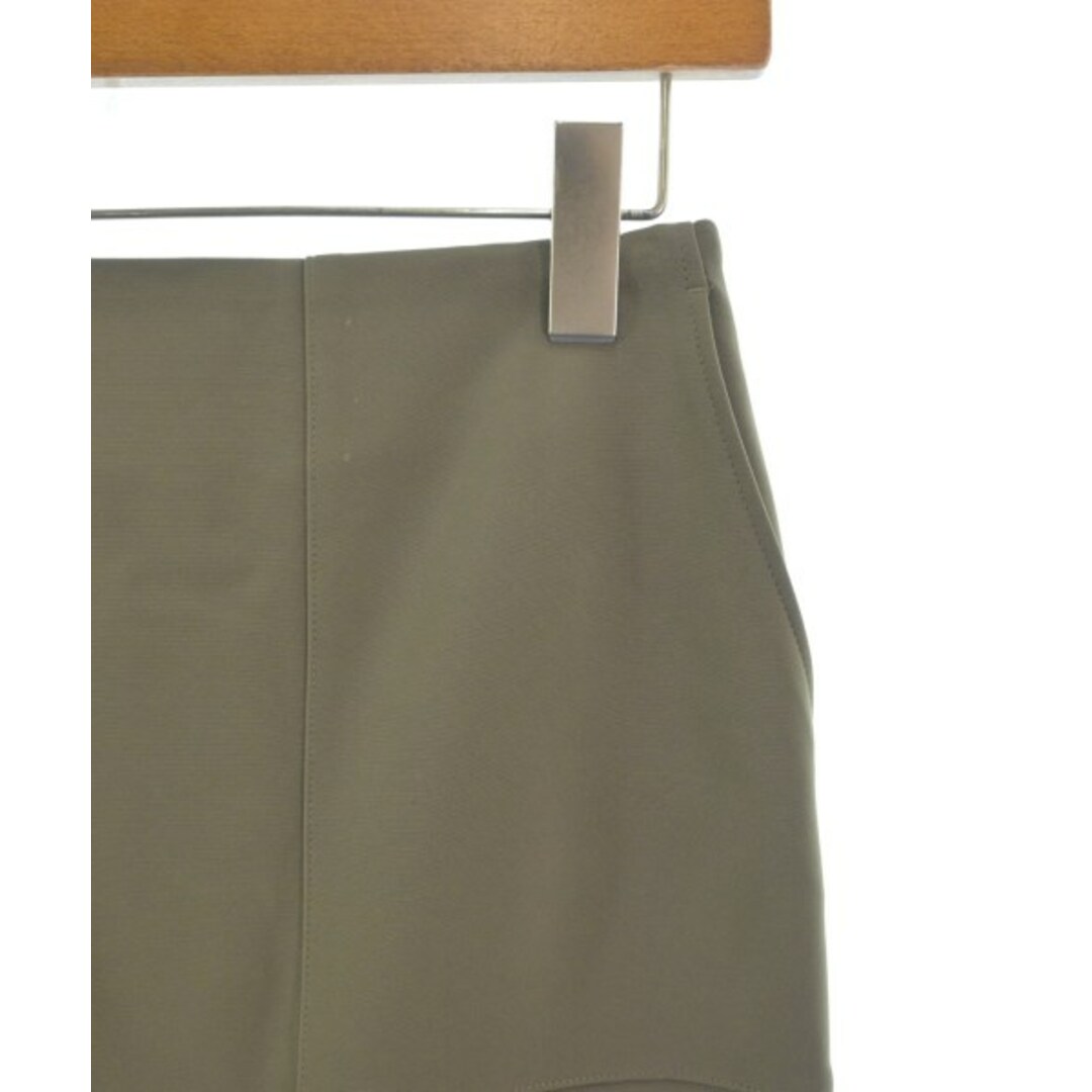 Demi-Luxe BEAMS(デミルクスビームス)のDemi-Luxe BEAMS ロング・マキシ丈スカート 36(S位) カーキ 【古着】【中古】 レディースのスカート(ロングスカート)の商品写真