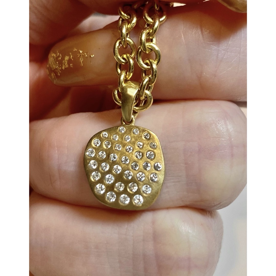 キラッキラ✨艶消しプレートダイヤモンドペンダント レディースのアクセサリー(ネックレス)の商品写真