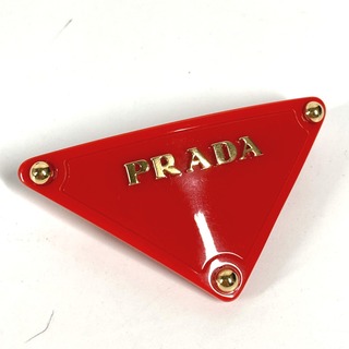 プラダ(PRADA)のプラダ PRADA トライアングルロゴ 三角ロゴ ヘアアクセサリー ヘアピン バレッタ プラスチック レッド 美品(バレッタ/ヘアクリップ)