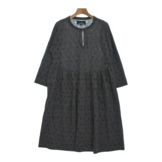 トリココムデギャルソン(tricot COMME des GARCONS)のtricot COMME des GARCONS ワンピース S 【古着】【中古】(ひざ丈ワンピース)