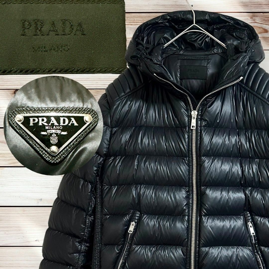 希少サイズ☆名作☆PRADA ライダース ダウンジャケット 三角ロゴ 希少サイズ☆名作☆PRADA ライダース ダウンジャケット 三角ロゴ