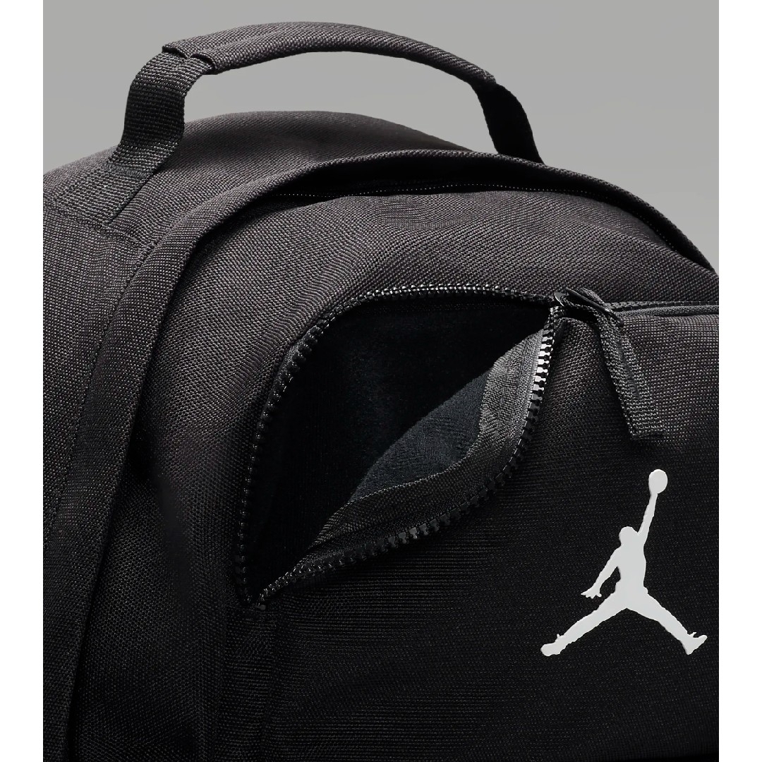 Jordan Brand（NIKE）(ジョーダン)の【新品】完売 希少 AIR JORDAN バックパック リュック 35L メンズのバッグ(バッグパック/リュック)の商品写真