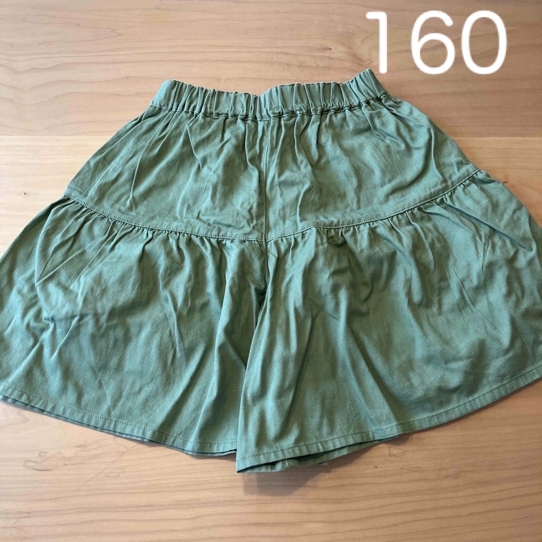 GU(ジーユー)の160 GU 短パン キッズ/ベビー/マタニティのキッズ服女の子用(90cm~)(パンツ/スパッツ)の商品写真