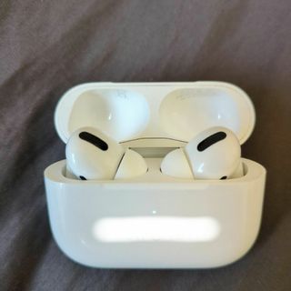 アップル(Apple)のairpods pro 第一世代 正規品(刻印有り) ジャンク 美品(ヘッドフォン/イヤフォン)