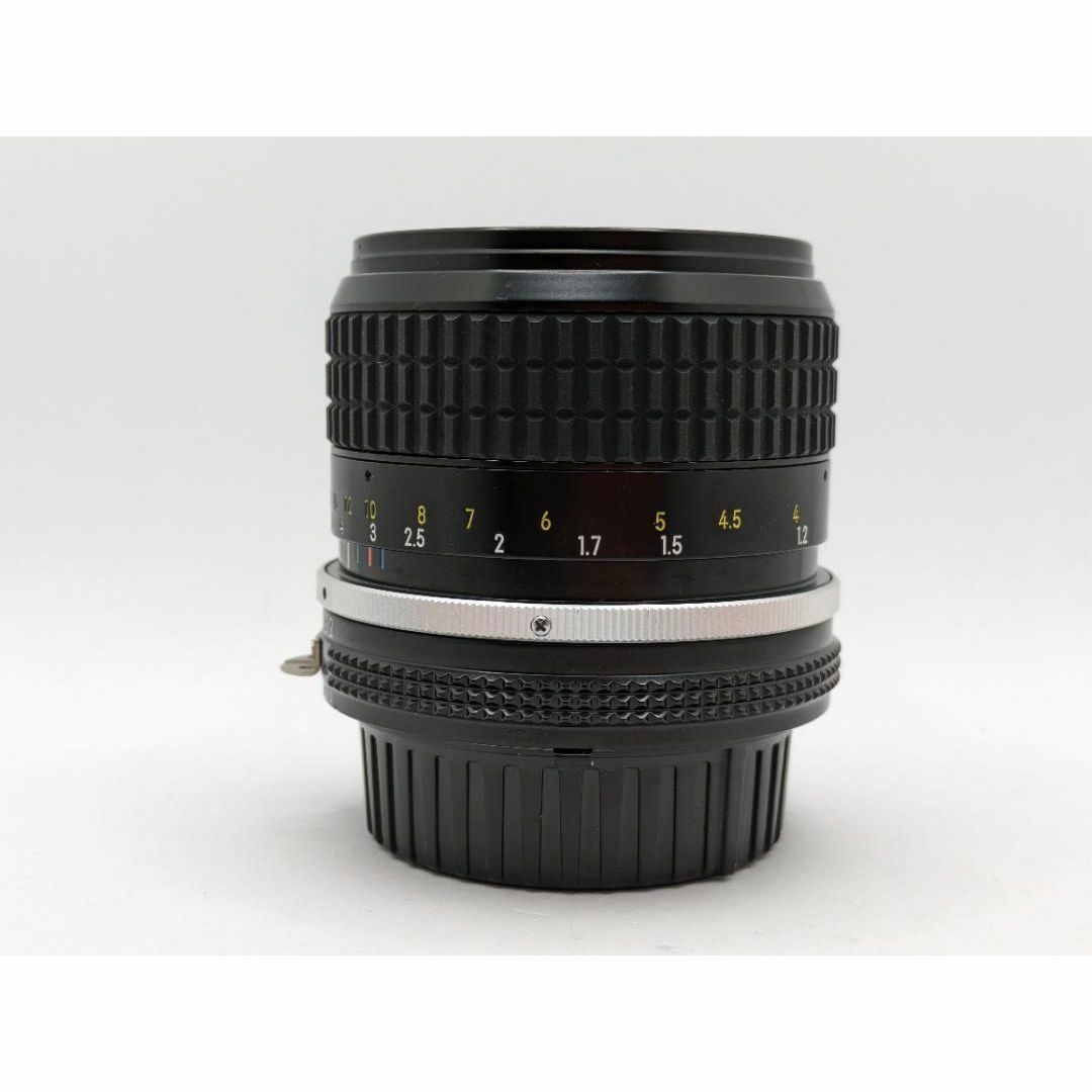 Nikon(ニコン)のNIKON NIKKOR Ai 85mm f2【整備・試写済】50313 スマホ/家電/カメラのカメラ(レンズ(単焦点))の商品写真