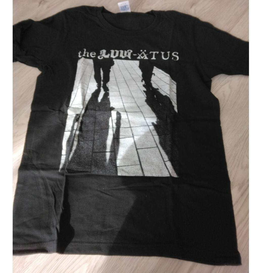 the LOW-ATUS　バンドTシャツ　Mサイズ エンタメ/ホビーのタレントグッズ(ミュージシャン)の商品写真