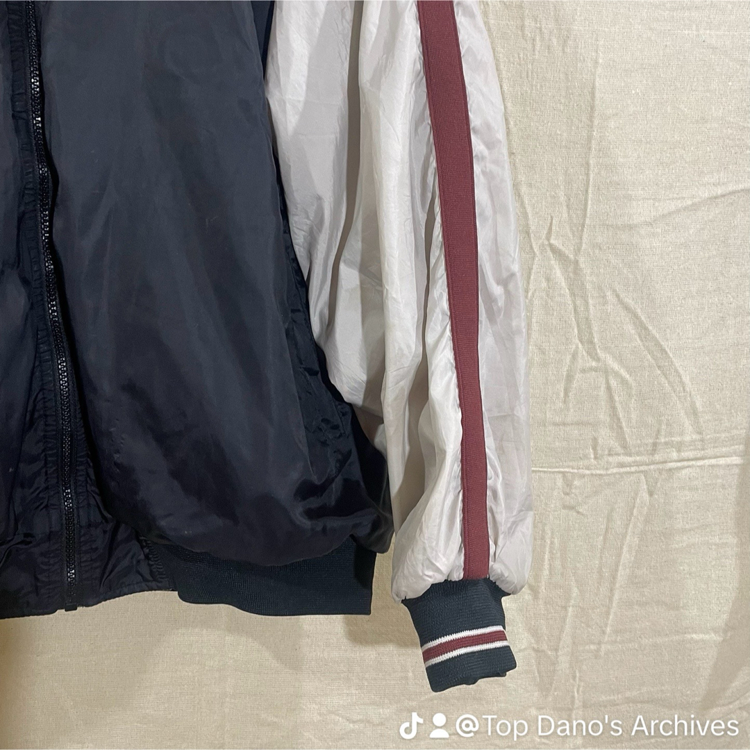 NIKE(ナイキ)の00's Nike archive リバーシブルジャケット L ワンポイント刺繍 メンズのジャケット/アウター(スタジャン)の商品写真