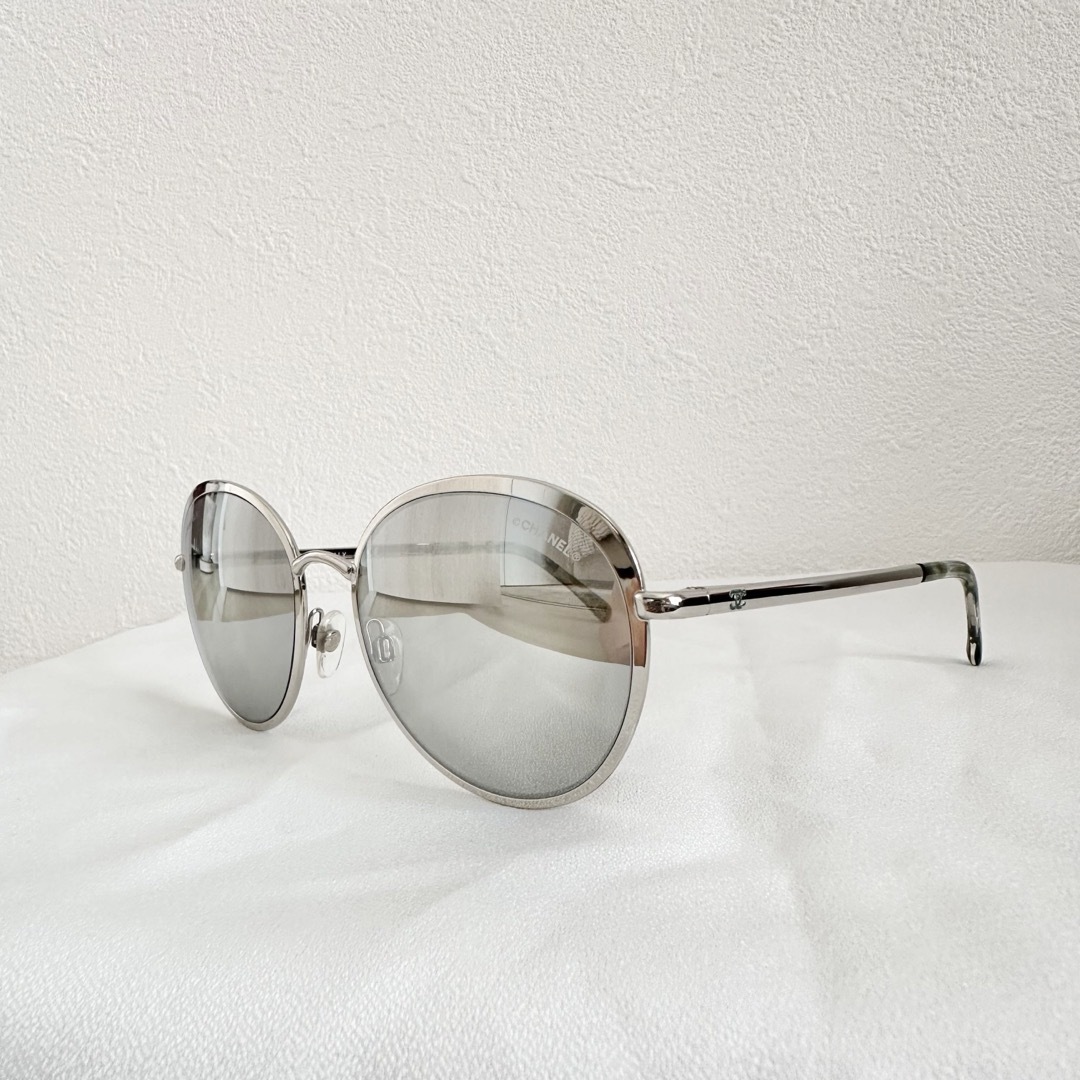 CHANEL シャネル レディース サングラス och4206 美品 今市隆二 CHANEL シャネル レディース サングラス och4206 美品 今市隆二
