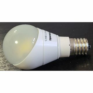 パナソニック(Panasonic)の【2個2,000円】パナソニック斜め取り付け専用LED電球(蛍光灯/電球)