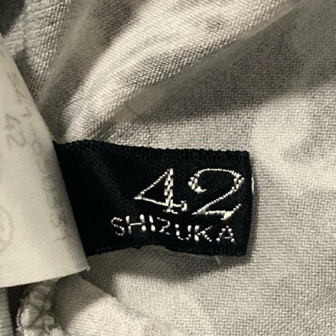 SHIZUKA KOMURO(シズカコムロ) ワンピース サイズ42 L レディース - ダークグレー×グレー×グレーベージュ クルーネック/半袖/ミニ/花柄 レディースのワンピース(その他)の商品写真