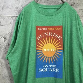 THE SQUARE アースカラー 太陽 企業ロゴ ビック Tシャツ(Tシャツ/カットソー(半袖/袖なし))