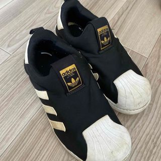 アディダス(adidas)のadidas スニーカー(スニーカー)