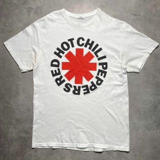 レッドホットチリペッパー　ホワイトロゴTシャツ レッチリ　バンTロックT(Tシャツ/カットソー(半袖/袖なし))