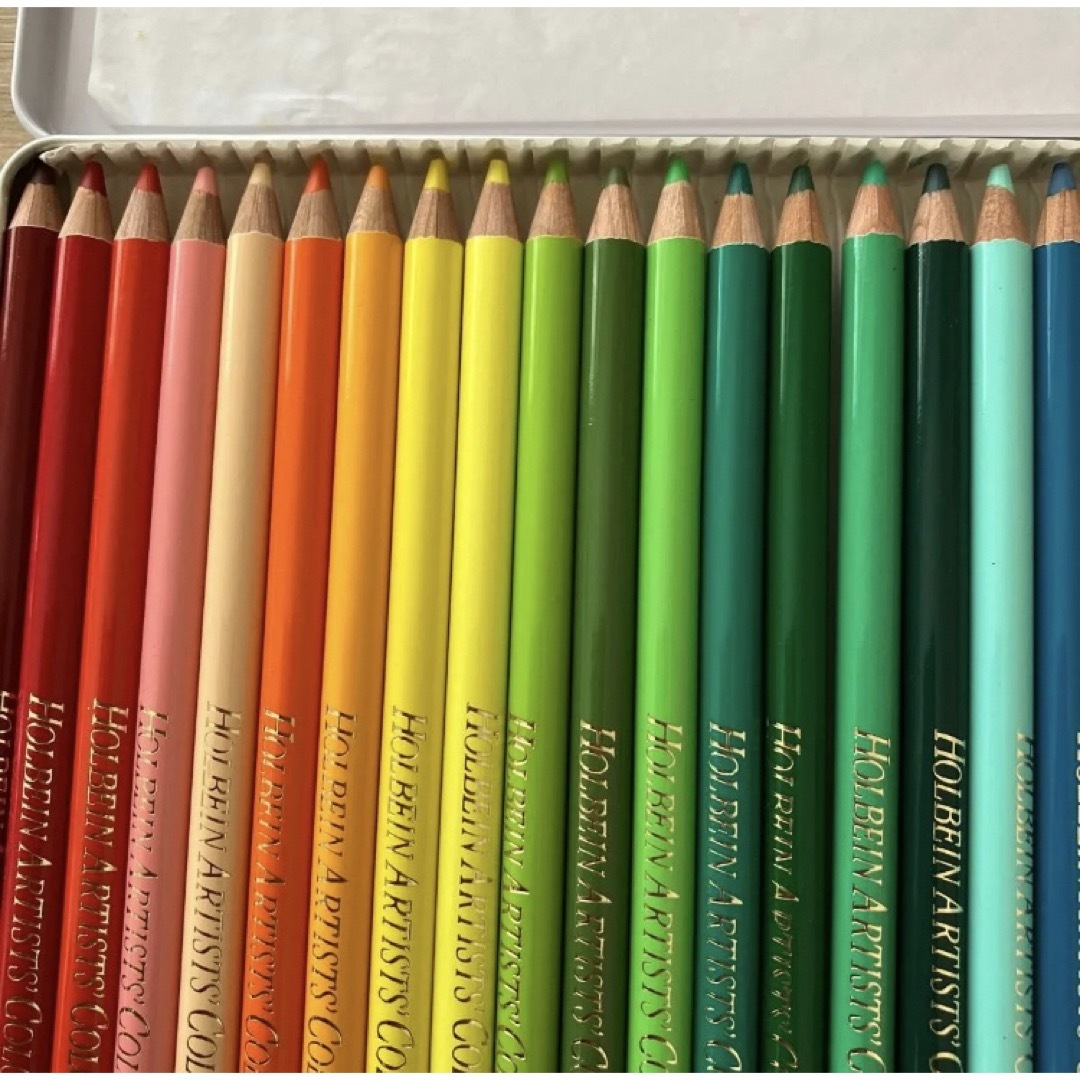 ホルベイン　色鉛筆 エンタメ/ホビーのアート用品(色鉛筆)の商品写真