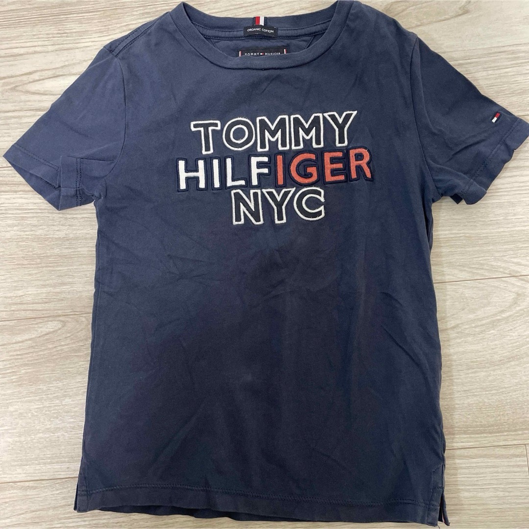 TOMMY HILFIGER(トミーヒルフィガー)のTOMMY HILFIGER★キッズTシャツ128 キッズ/ベビー/マタニティのキッズ服男の子用(90cm~)(Tシャツ/カットソー)の商品写真