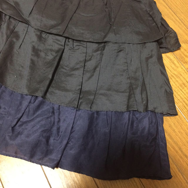 IENA(イエナ)のシルク混 スカート 未使用 レディースのスカート(ひざ丈スカート)の商品写真