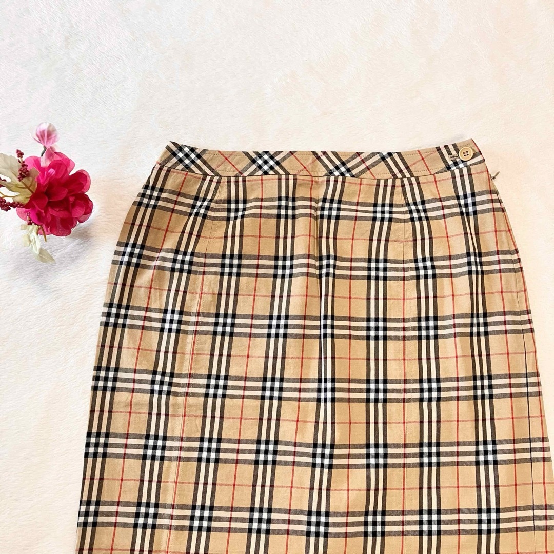 Burberry's 大きめ 膝丈 スカート ノバチェック Burberry's 大きめ 膝丈 スカート ノバチェック