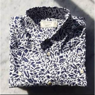 MAISON Kitsuné メゾンキツネ ボタニカルシャツ