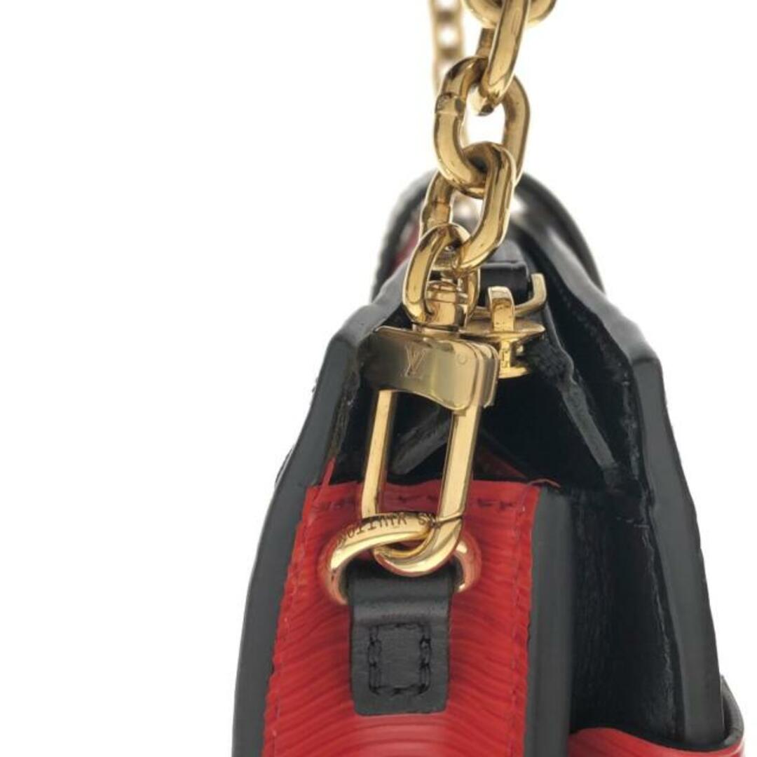 LOUIS VUITTON(ルイヴィトン)のLOUIS VUITTON(ルイヴィトン) ショルダーバッグ エピ美品  トランククラッチ M51697 ルージュ エピ･レザー（皮革の種類：牛革） レディースのバッグ(ショルダーバッグ)の商品写真