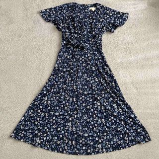 マイケルコース(Michael Kors)のMICHAEL KORS 花柄　ワンピース　リボン　カシュクール(ロングワンピース/マキシワンピース)