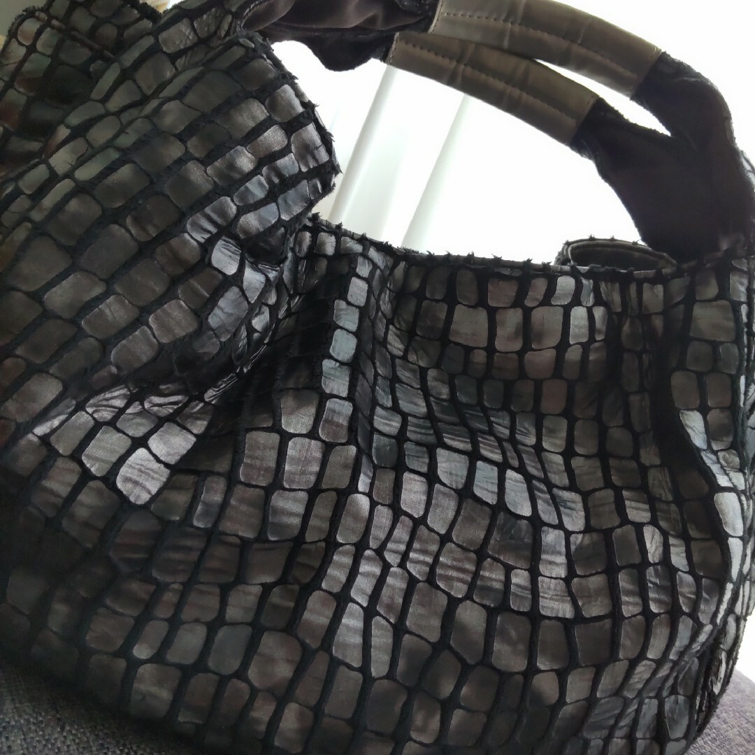 LAZY SUSAN(レイジースーザン)のレイジースーザン　ハンドバッグ レディースのバッグ(ハンドバッグ)の商品写真