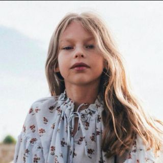 the new society DAISY FLOWER BLOUSE  6y