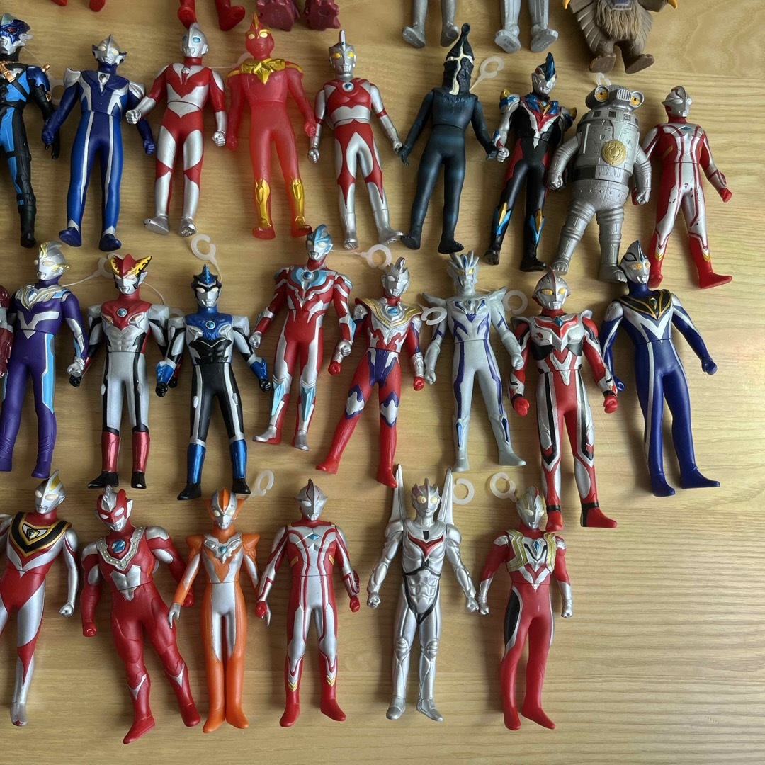 ウルトラマン　ソフビ　まとめ売り エンタメ/ホビーのおもちゃ/ぬいぐるみ(その他)の商品写真