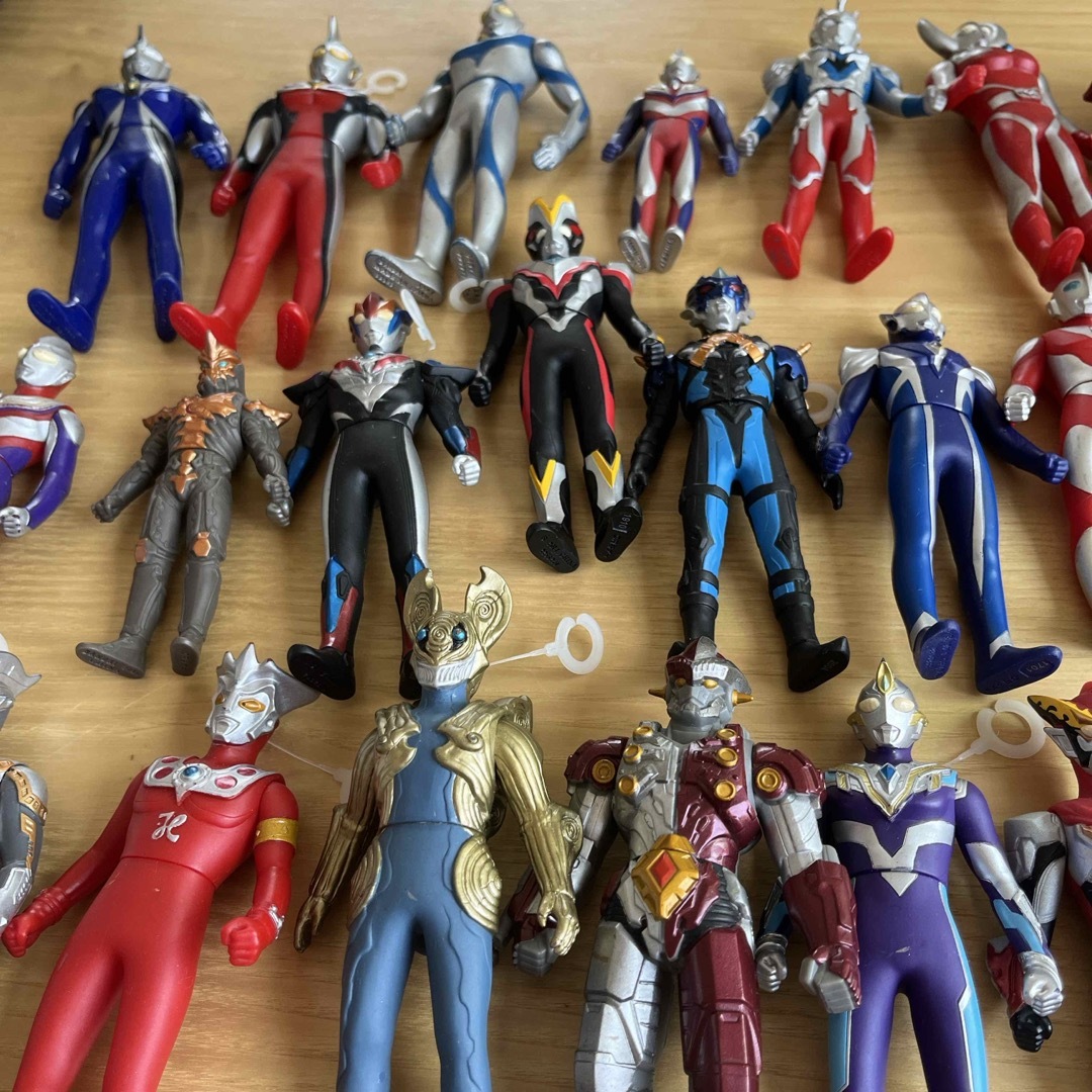 ウルトラマン　ソフビ　まとめ売り エンタメ/ホビーのおもちゃ/ぬいぐるみ(その他)の商品写真