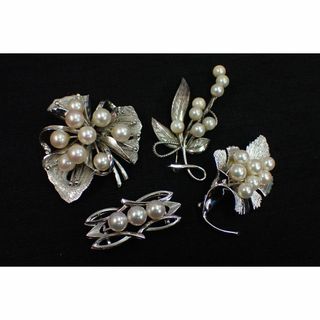 ミキモト(MIKIMOTO)の本真珠/本パール SILVER刻印 シルバー台 ブローチ・帯留め 4点(ブローチ/コサージュ)