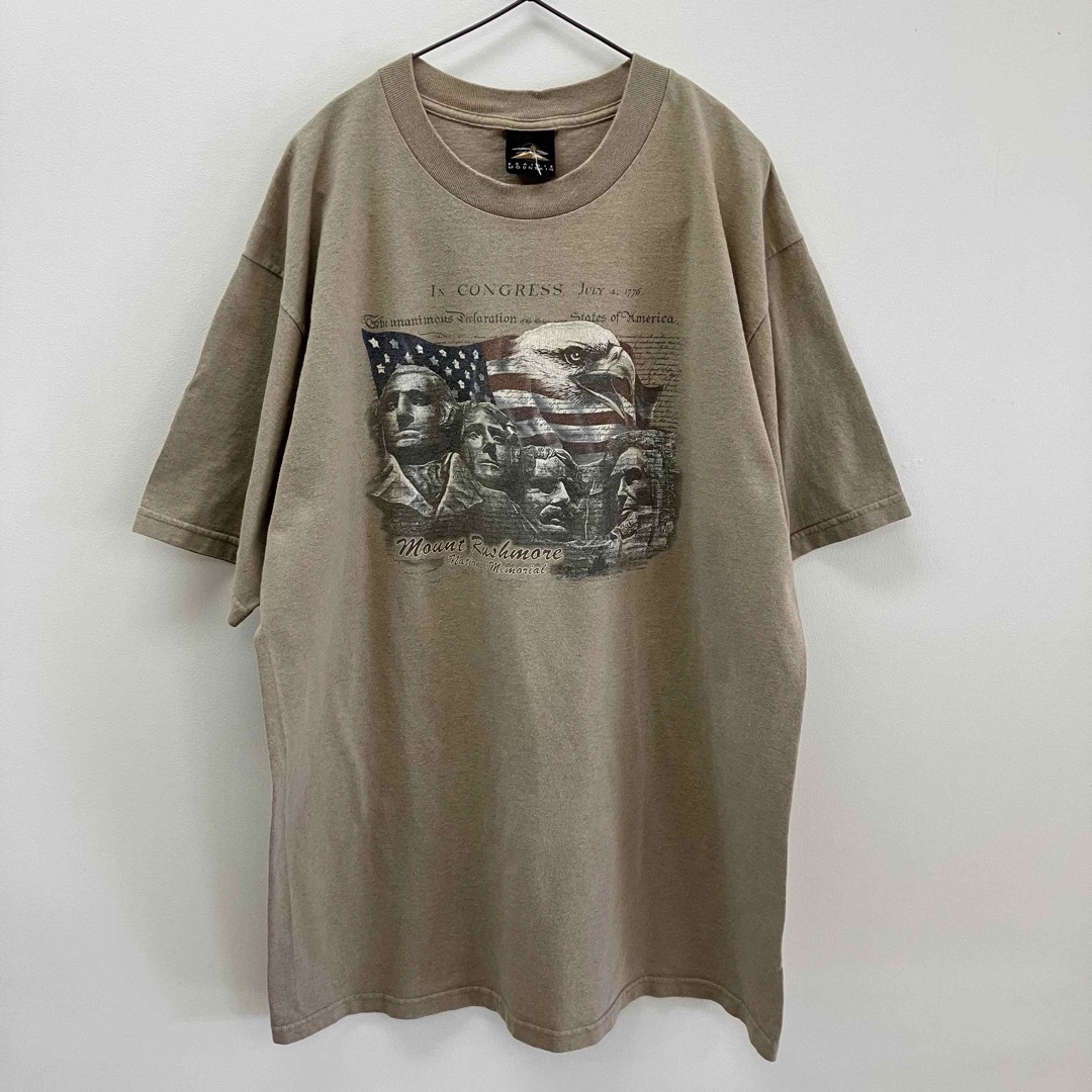 【美品】古着　USA製　ラシュモア山国立記念碑　プリント　Tシャツ　メンズ　XL メンズのトップス(Tシャツ/カットソー(半袖/袖なし))の商品写真