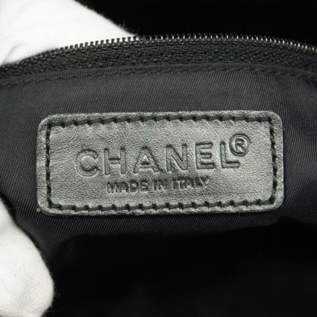 CHANEL(シャネル)の【4ib1391-r】シャネル トートバッグ/ニュートラベル/ナイロン/ブラック 【中古】レディース レディースのバッグ(トートバッグ)の商品写真