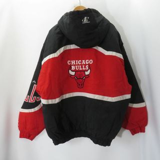 VINTAGE 90s CHICAGO BULLS PADDED JACKET(ナイロンジャケット)