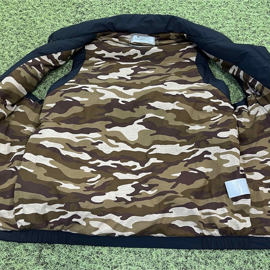 Champion - champion ダウンベストの通販 by れもん's shop Champion - champion ダウンベストの通販 by れもん's shop