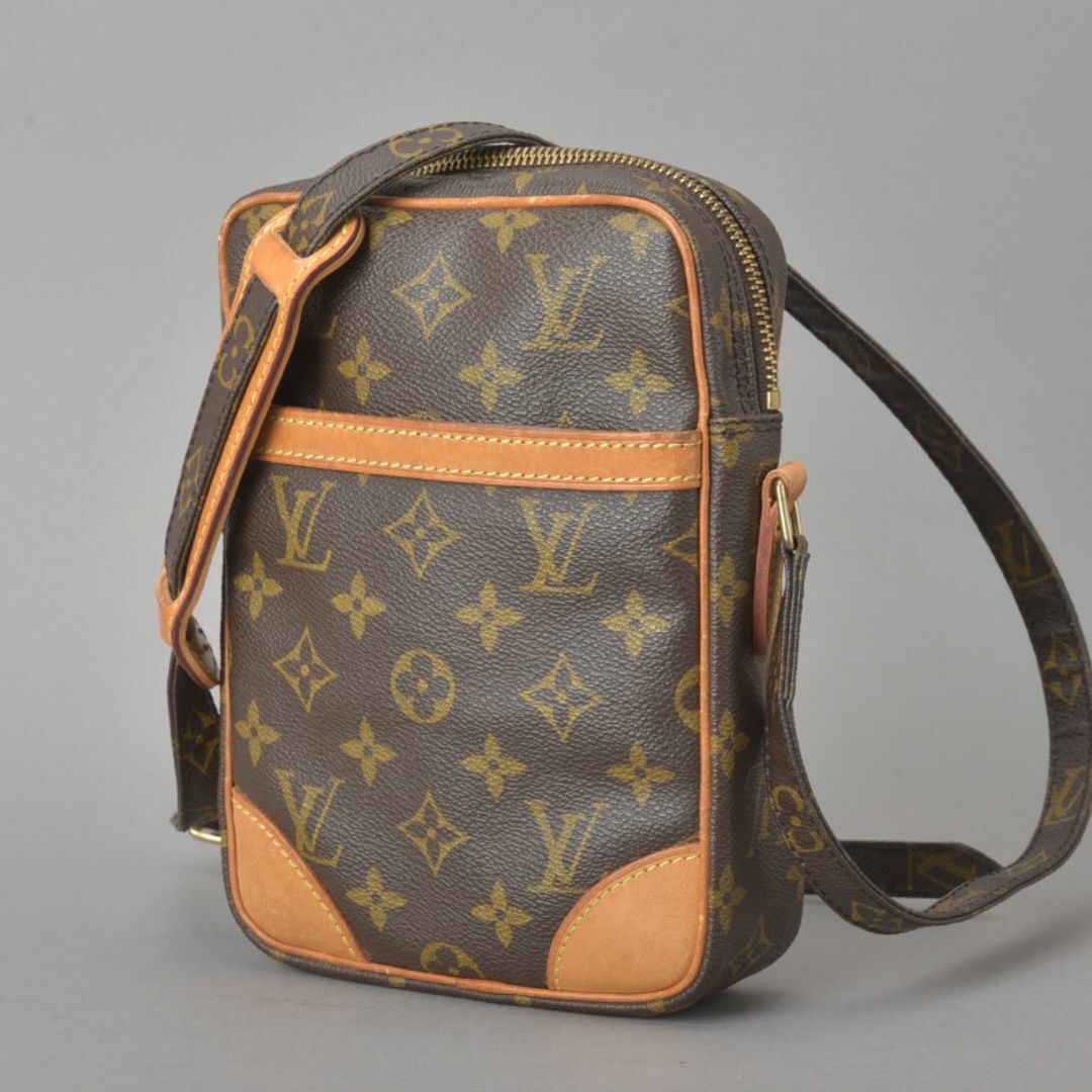 LOUIS VUITTON(ルイヴィトン)のルイヴィトン◇ダヌーブ ショルダーバッグ モノグラム レザー 内ベタ無し 鞄 レディースのバッグ(ショルダーバッグ)の商品写真