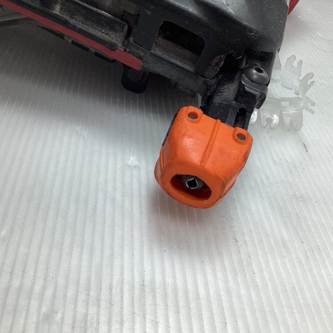◇◇MAX マックス ターボドライバ ケース付 高圧 HV-R32G1 レッド ◇◇MAX マックス ターボドライバ ケース付 高圧 HV-R32G1 レッド
