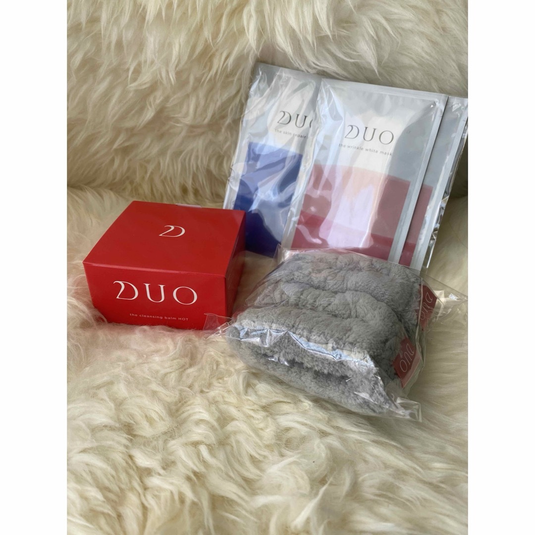 DUO(デュオ)のDUO クレンジングバームホット 90g コスメ/美容のスキンケア/基礎化粧品(クレンジング/メイク落とし)の商品写真